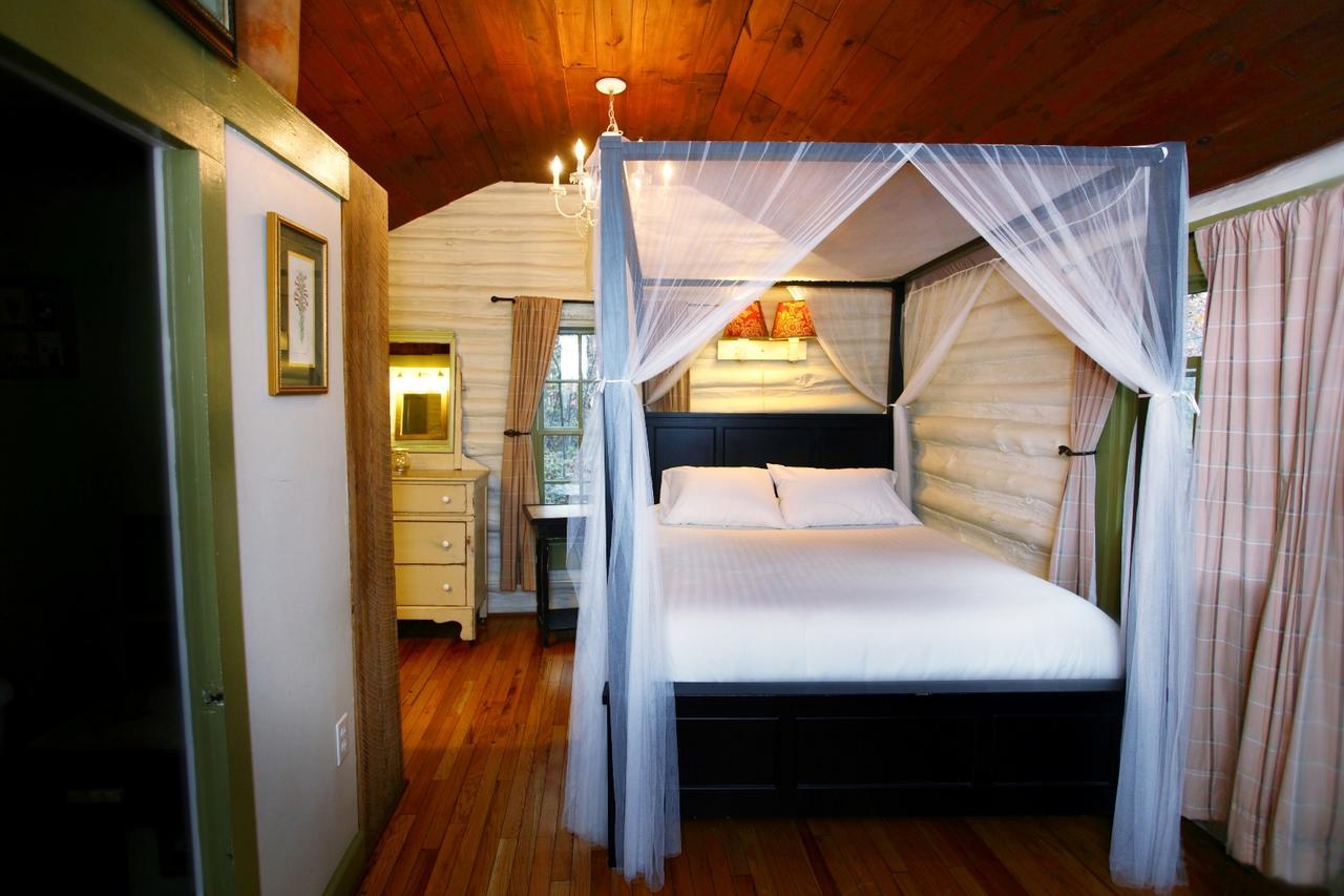 The Pines Cottages Woodfin エクステリア 写真